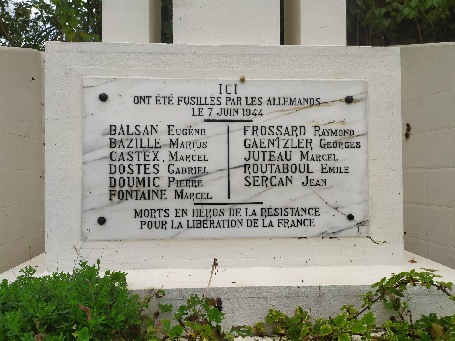 monvillagesaintpierredeclairac-9